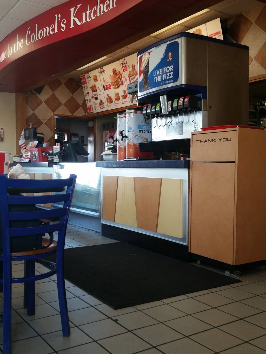 KFC | restaurant | 1612 E Main St, Galesburg, IL 61401, USA | 3093435159 OR +1 309-343-5159