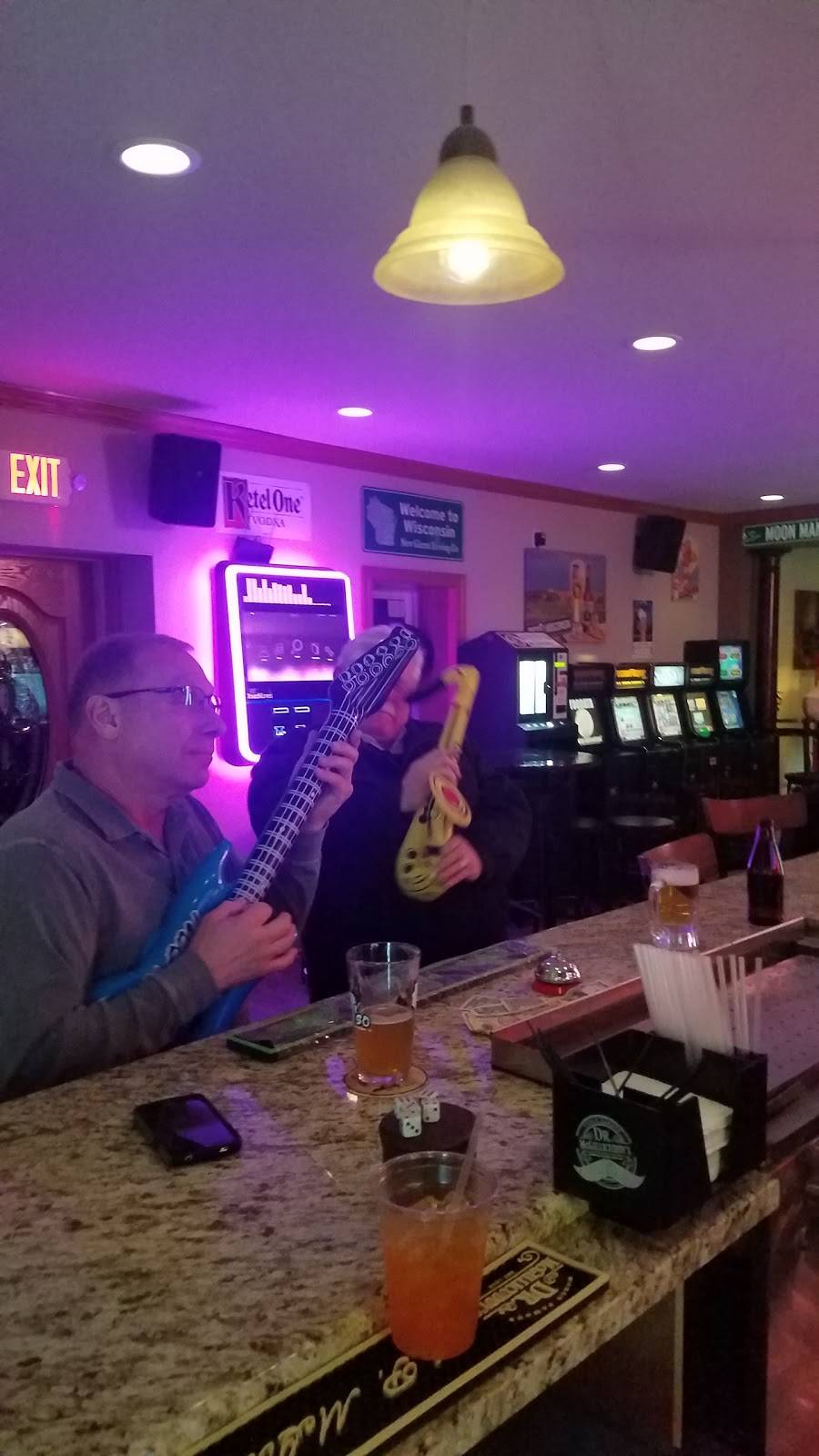 Venture Inn Bar & Grill | restaurant | 28006 Durand Ave, Burlington, WI 53105, USA | 2623327941 OR +1 262-332-7941