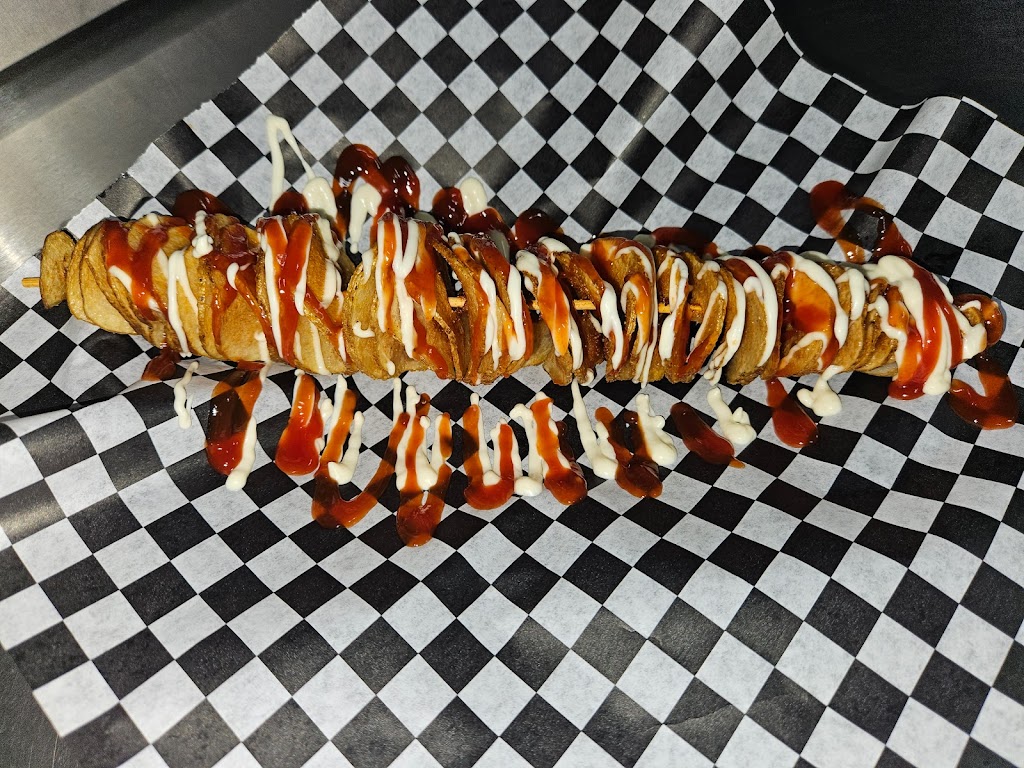 B. Fam. Glizzies -Hot Dogs | restaurant | Pico Ave, San Marcos, CA 92069, USA | 7605662076 OR +1 760-566-2076