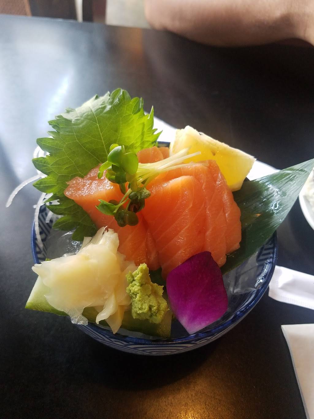 Sushi Doraku | restaurant | 9940 W Happy Valley Rd #1060, Peoria, AZ 85383, USA | 6235610023 OR +1 623-561-0023