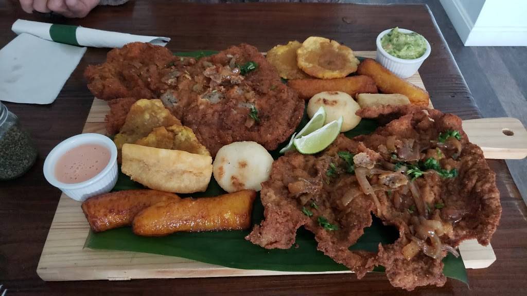 Casa Blanca | restaurant | 34 1/2 Canal St, Nashua, NH 03064, USA | 6035951670 OR +1 603-595-1670