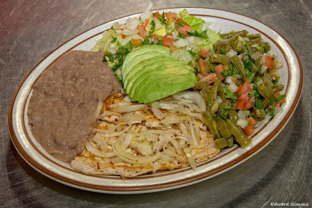 El Charro | Oaxaca Restaurant | restaurant | 14464 Atstar St #202, Victorville, CA 92395, USA | 7602434242 OR +1 760-243-4242