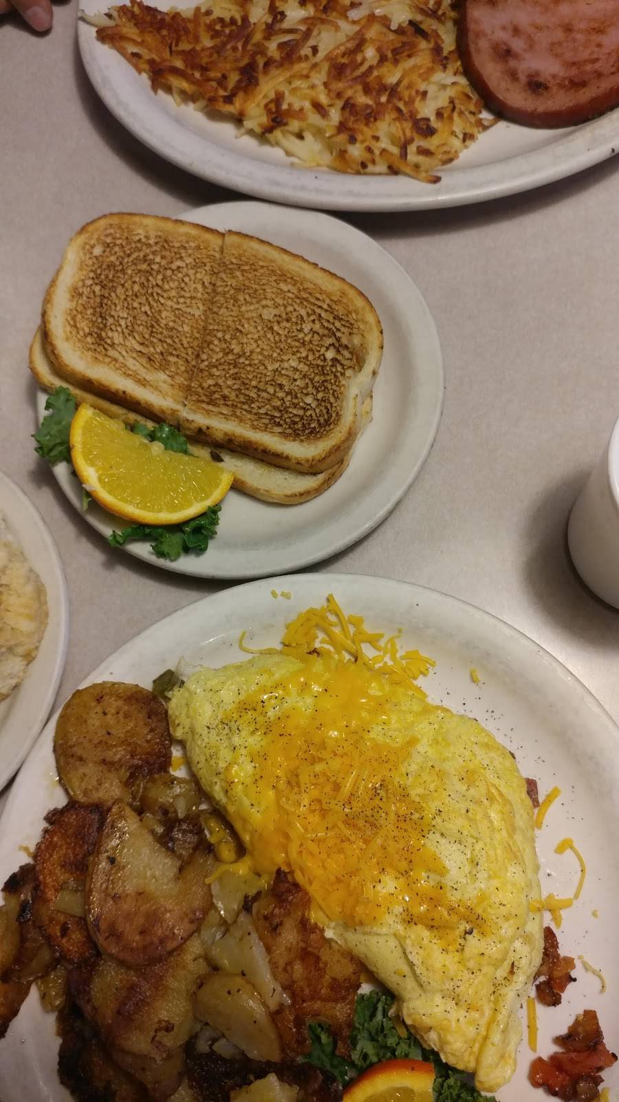 Country Waffles | restaurant | 2300 Athens Ave, Redding, CA 96001, USA | 5302471366 OR +1 530-247-1366