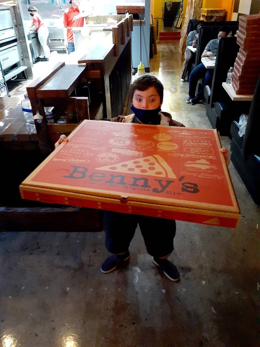 Benny Mazzettos | restaurant | 111 S Main St, Summerville, SC 29483, USA | 8432250873 OR +1 843-225-0873