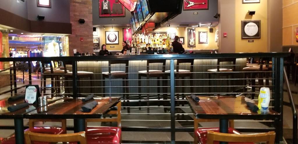 Hard Rock Cafe | restaurant | 11111 Wilson Rd, New Buffalo, MI 49117, USA | 8664946371 OR +1 866-494-6371
