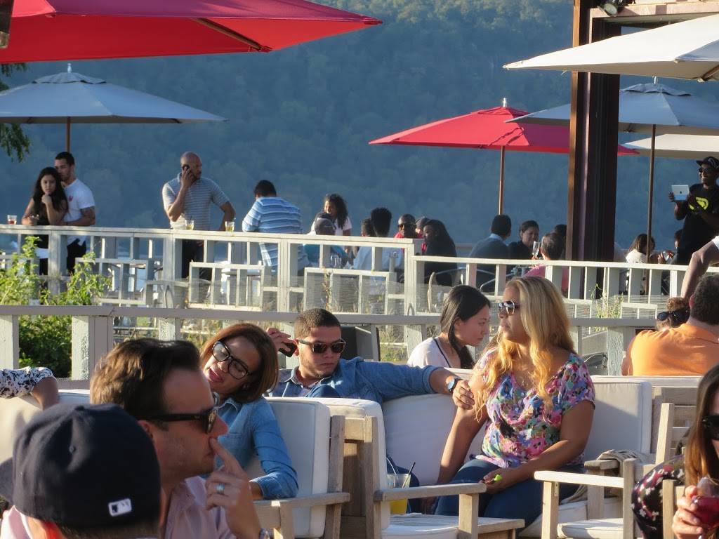 La Marina | night club | 348 Dyckman St, New York, NY 10034, USA | 2125676300 OR +1 212-567-6300