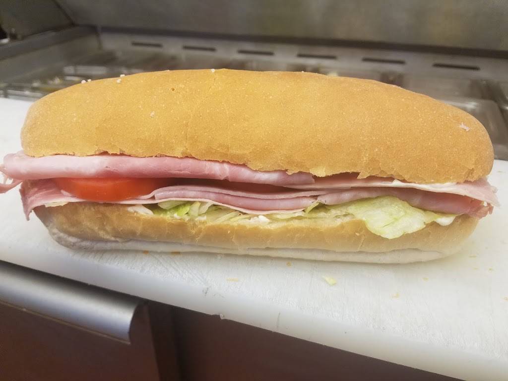 Rosso Verde (formerly The Italian Chef) | restaurant | 652 Eagle St, Utica, NY 13501, USA | 3157971111 OR +1 315-797-1111