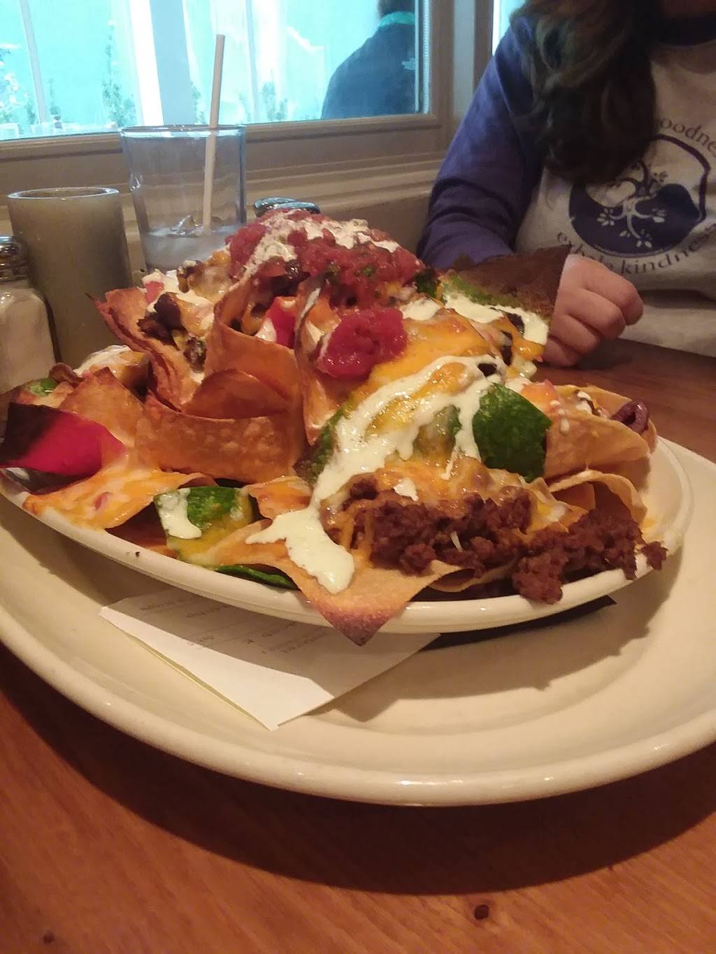 The Valley Inn | restaurant | 10501 Falls Rd, Lutherville-Timonium, MD 21093, USA | 4108280002 OR +1 410-828-0002