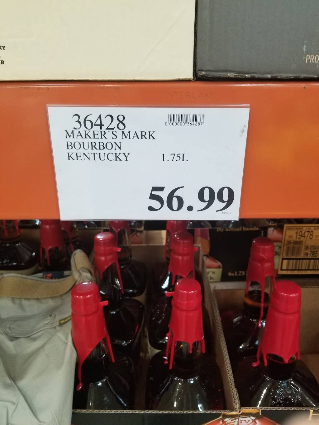 Costco Food Court | meal takeaway | 27118 Gratiot Ave, Roseville, MI 48066, USA | 5864981017 OR +1 586-498-1017