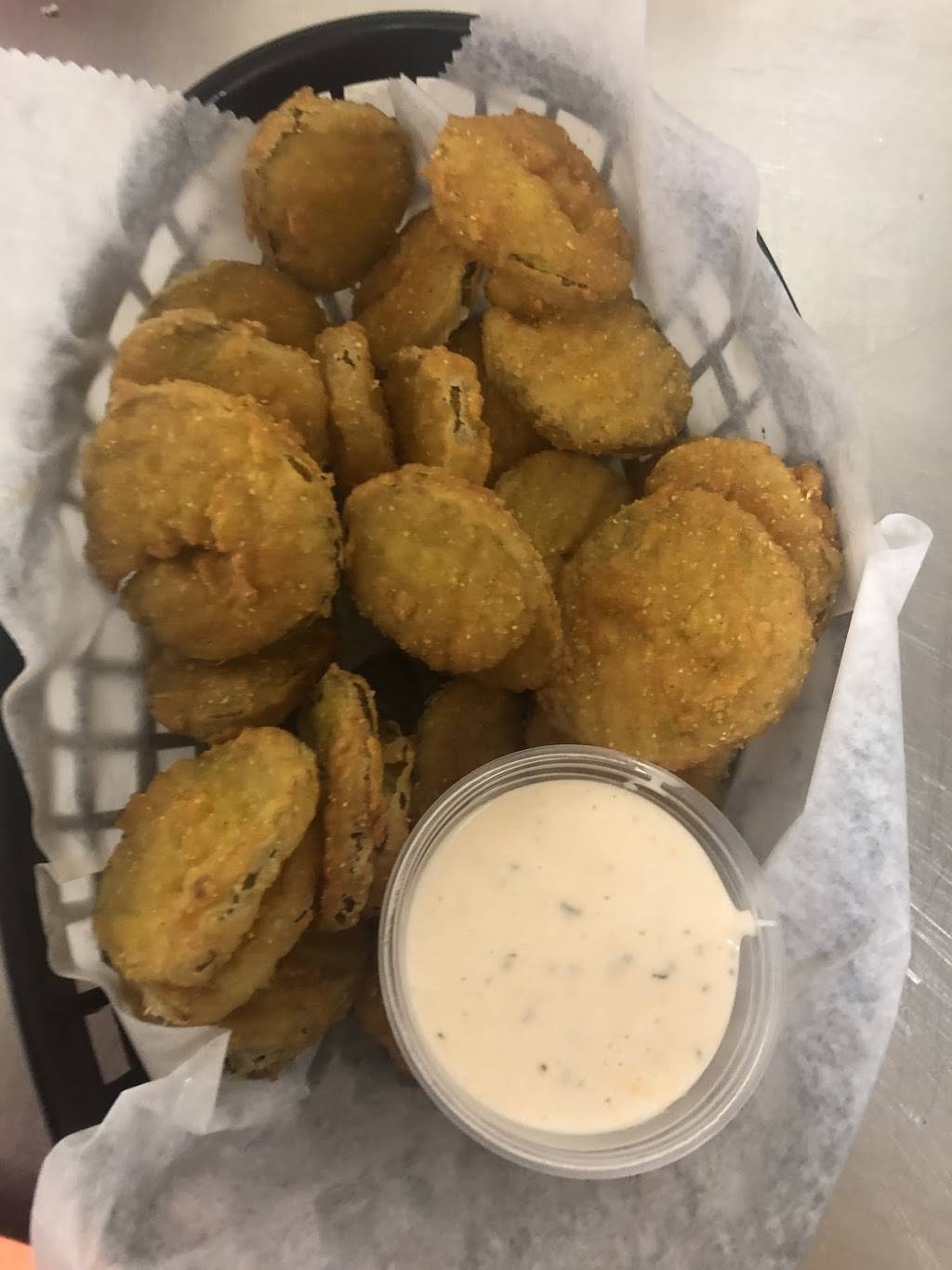 Shiners Dive Bar | restaurant | 5545 S Saginaw St, Flint, MI 48507, USA | 8108664309 OR +1 810-866-4309