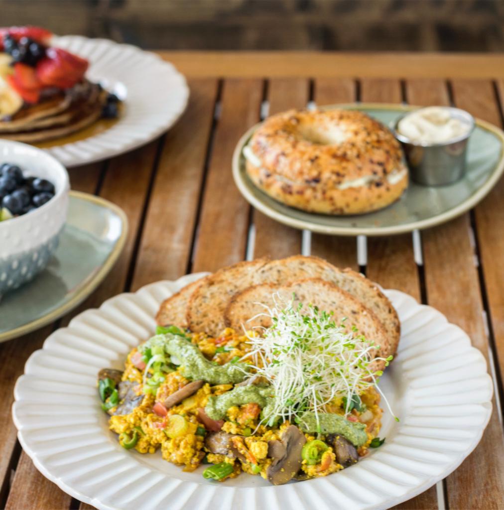 Holi Vegan Kitchen | restaurant | 3099 NE 163rd St, North Miami Beach, FL 33160, USA | 7865203120 OR +1 786-520-3120