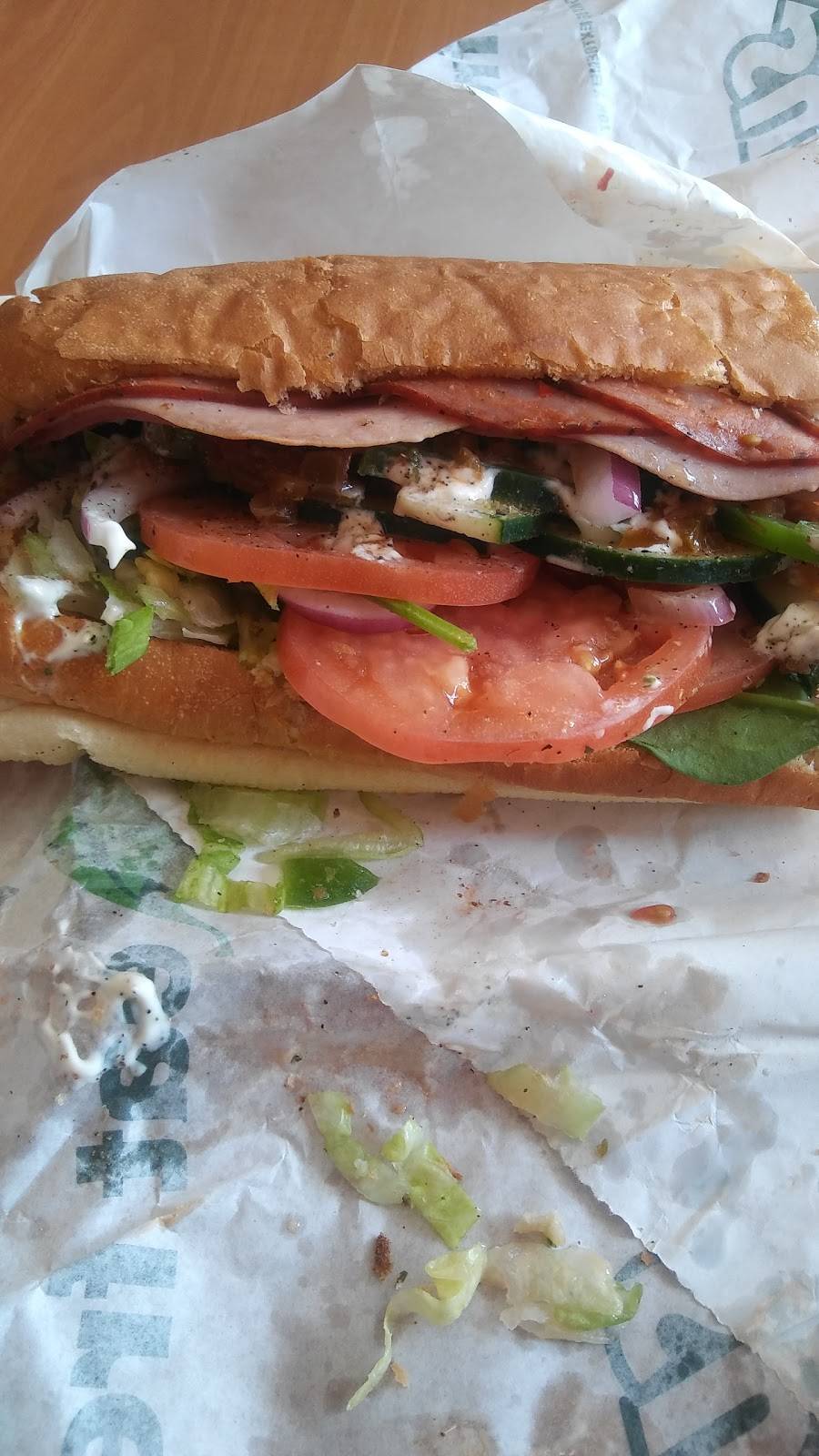 Subway Restaurants | restaurant | 5650 Virginia Beach Blvd Suite 106, Virginia Beach, VA 23462, USA | 7574165407 OR +1 757-416-5407