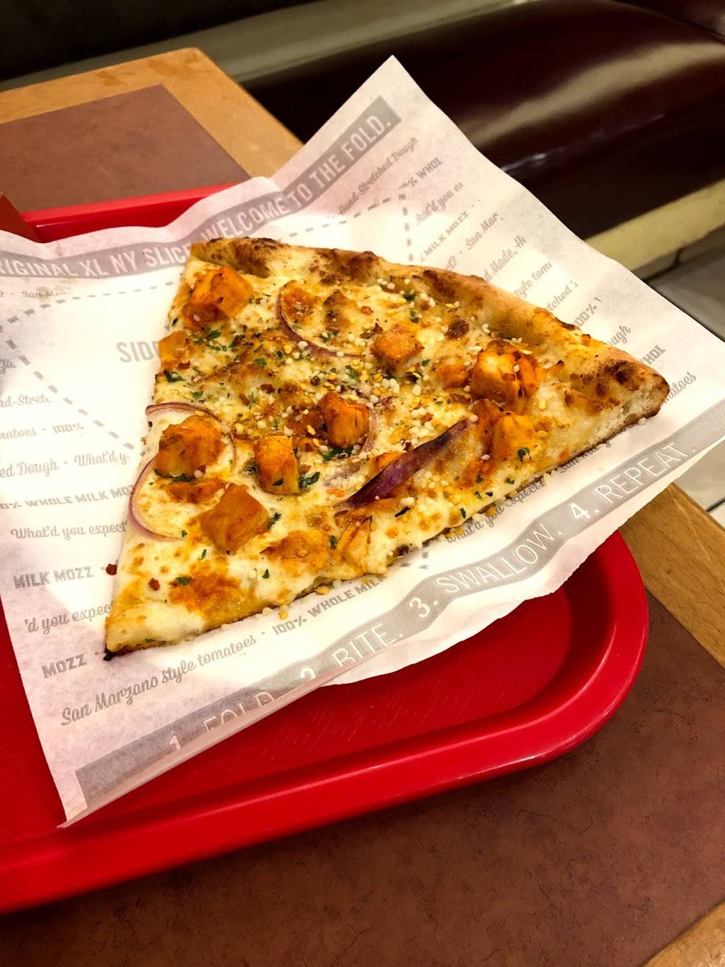 Sbarro | restaurant | 5 Woodfield Mall, Schaumburg, IL 60173, USA | 8472409756 OR +1 847-240-9756