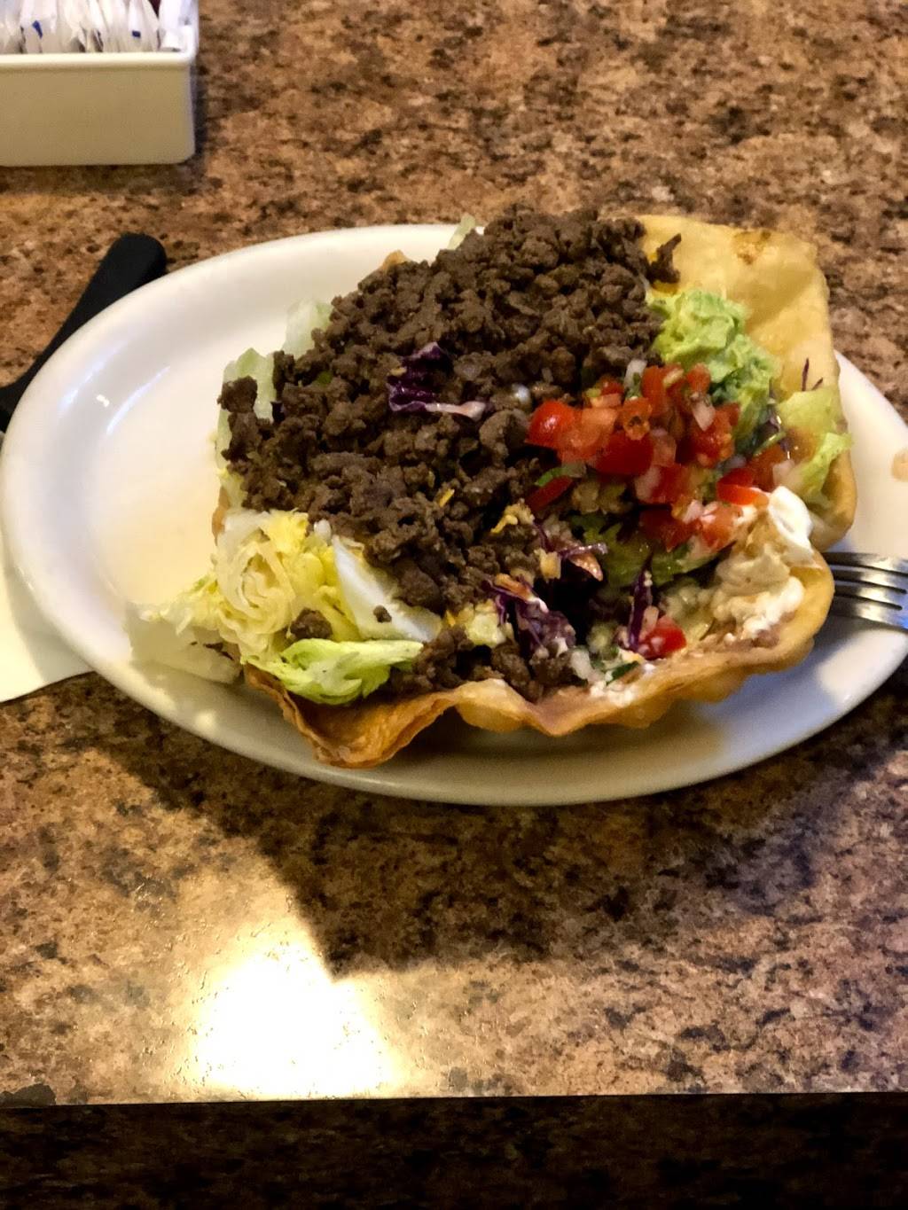 Merceds Restaurant | restaurant | 1064 E Broadway, Long Beach, CA 90802, USA | 5629515755 OR +1 562-951-5755