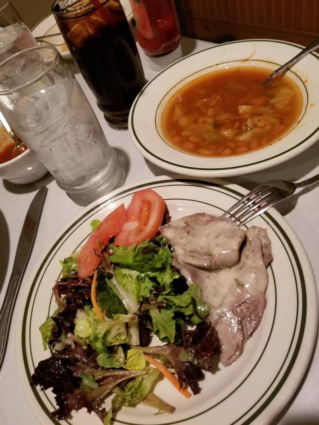 Benjis French Basque Restaurant | restaurant | 4001 Rosedale Hwy, Bakersfield, CA 93308, USA | 6613280400 OR +1 661-328-0400