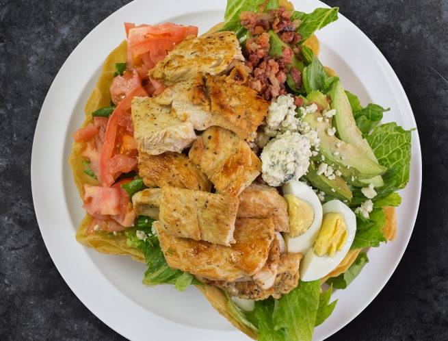 Iris Restaurant | meal delivery | 432 Salem St, Medford, MA 02155, USA | 7813504370 OR +1 781-350-4370