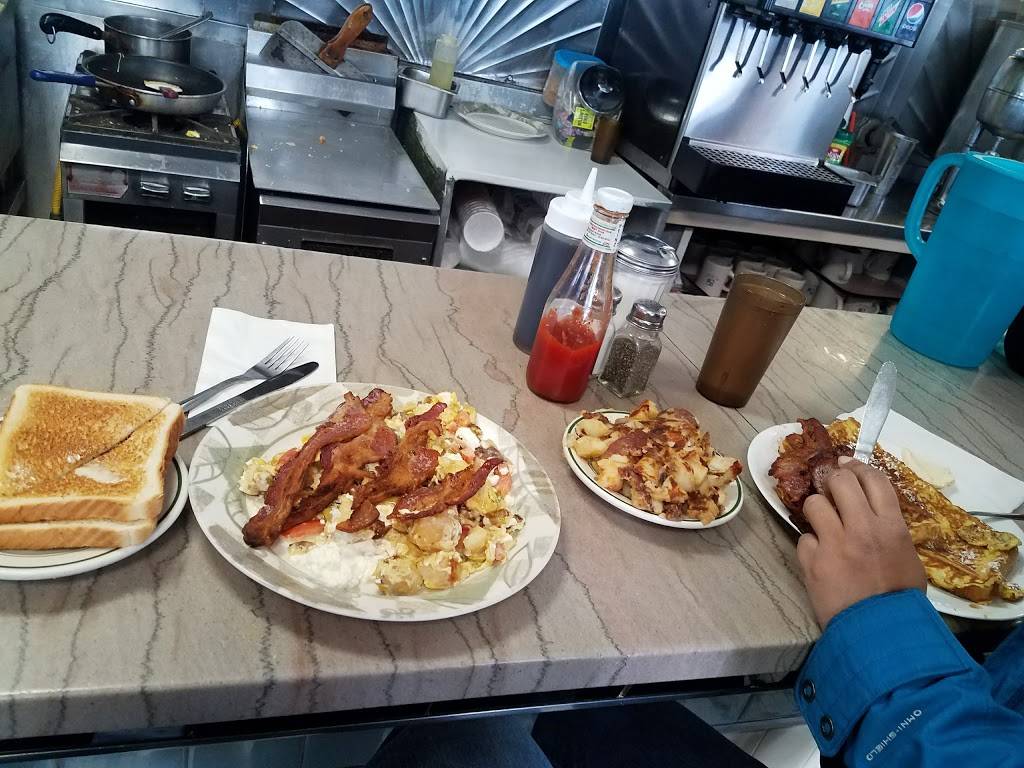 Wilsons | restaurant | 507 Main St, Waltham, MA 02452, USA | 7818990760 OR +1 781-899-0760