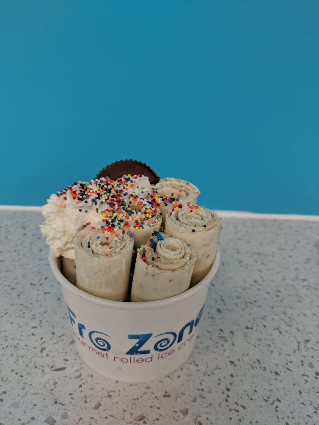 FroZone | restaurant | 6927 W North Ave, Wauwatosa, WI 53213, USA | 4148815895 OR +1 414-881-5895