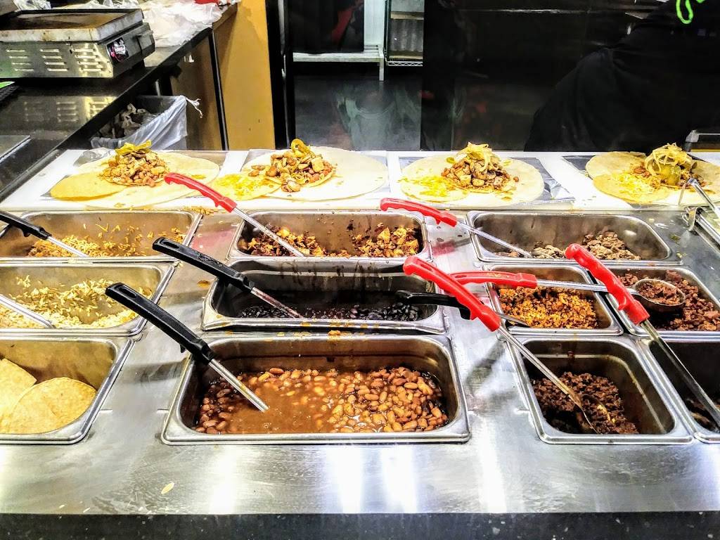 Moes Southwest Grill | restaurant | 901 NW 17th Street Suite L-M, Miami, FL 33136, USA | 7867175015 OR +1 786-717-5015