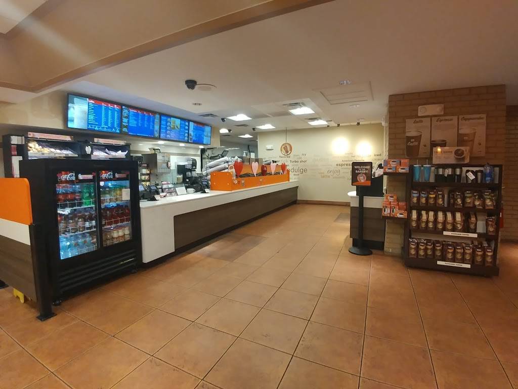 Dunkin | bakery | 300 S US Highway 17, 92, Longwood, FL 32750, USA | 4076366911 OR +1 407-636-6911