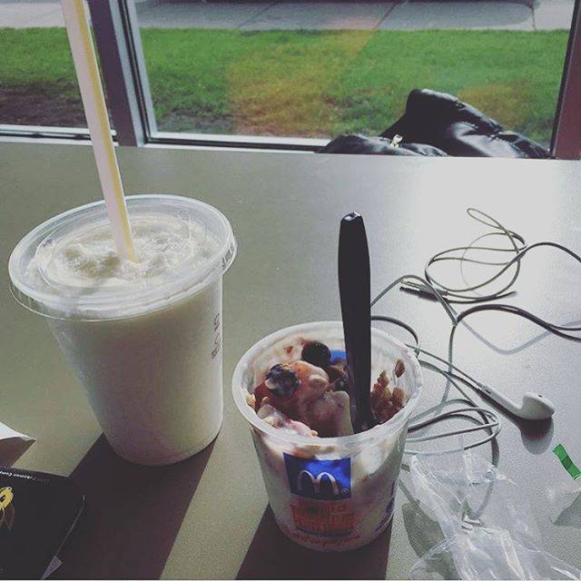 McDonalds | cafe | 2015 QC-112, Saint-Césaire, QC J0L 1T0, Canada | 4504693535 OR +1 450-469-3535