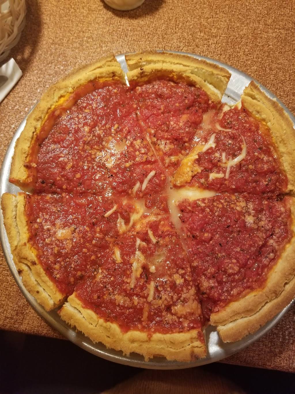 Julliannis Pizza | meal delivery | 7239 W College Dr, Palos Heights, IL 60463, USA | 7083614222 OR +1 708-361-4222