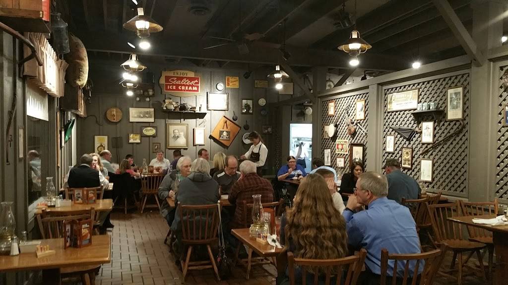 Cracker Barrel Old Country Store | restaurant | 5311 Frederica St, Owensboro, KY 42301, USA | 2706844118 OR +1 270-684-4118