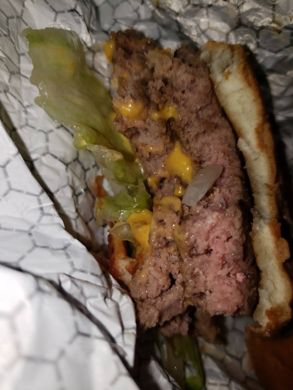 Wendys | restaurant | 835 London Blvd, Portsmouth, VA 23704, USA | 7573370022 OR +1 757-337-0022