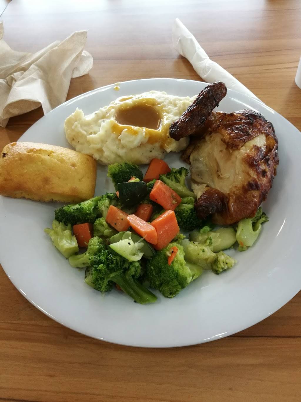 Boston Market | restaurant | 13815 Smoketown Rd, Woodbridge, VA 22192, USA | 7038787200 OR +1 703-878-7200