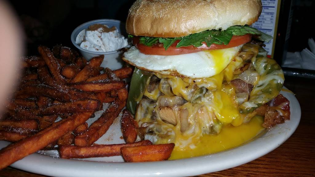 Chiefs Wings & Firewater of Spartanburg | restaurant | 1519 John B White Sr Blvd, Spartanburg, SC 29301, USA | 8645740371 OR +1 864-574-0371