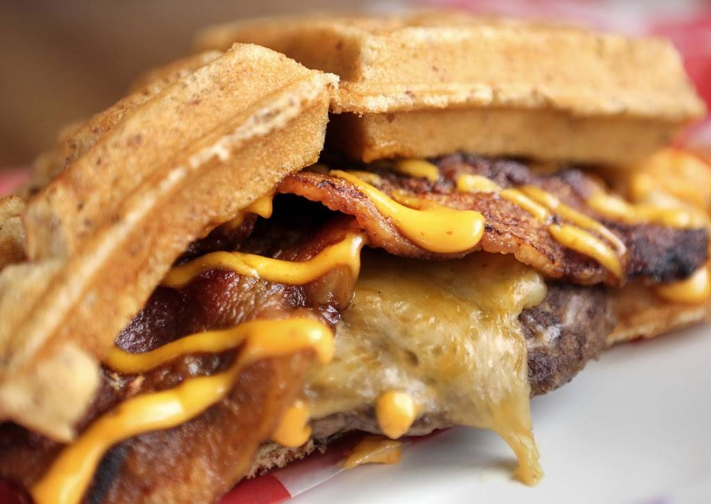 Bedrock Eats and Sweets | restaurant | 327 S Main St, Memphis, TN 38103, USA | 9015125374 OR +1 901-512-5374