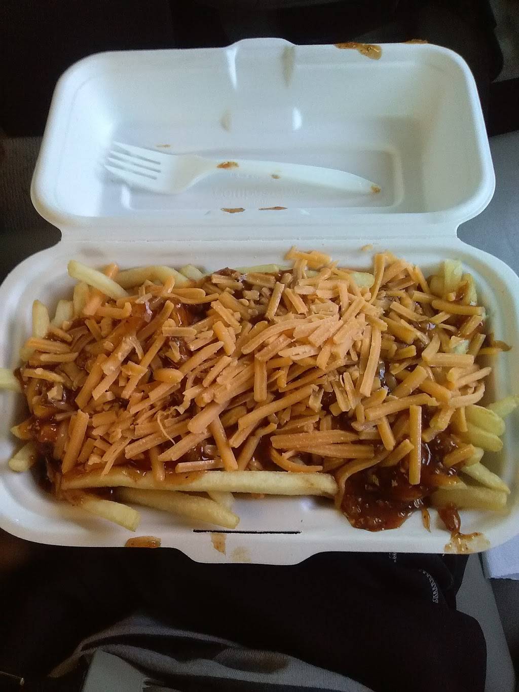 Wienerschnitzel | restaurant | 1300 Rosecrans Ave, Compton, CA 90221, USA | 3106398017 OR +1 310-639-8017