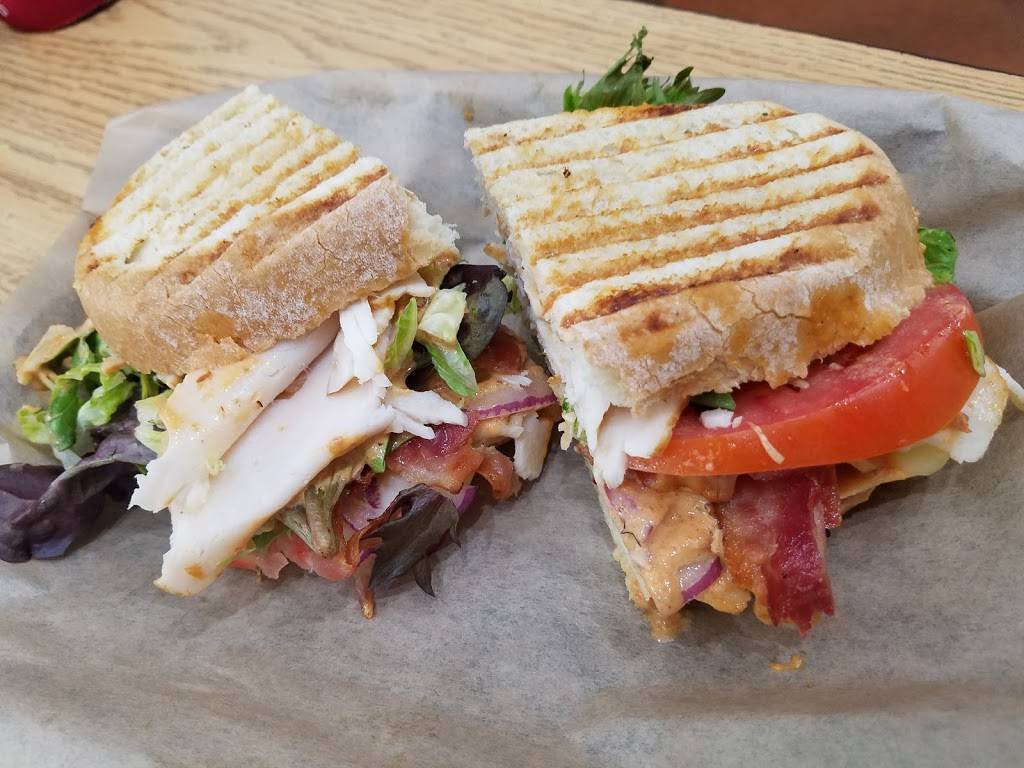 RUMCOW. | restaurant | 121 Grace St, Wilmington, NC 28401, USA | 9107694659 OR +1 910-769-4659