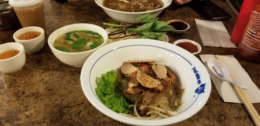 Pho Dau Bo Restaurant | restaurant | 685 Fischer-Hallman Rd G, Kitchener, ON N2E 4E9, Canada | 5195769996 OR +1 519-576-9996