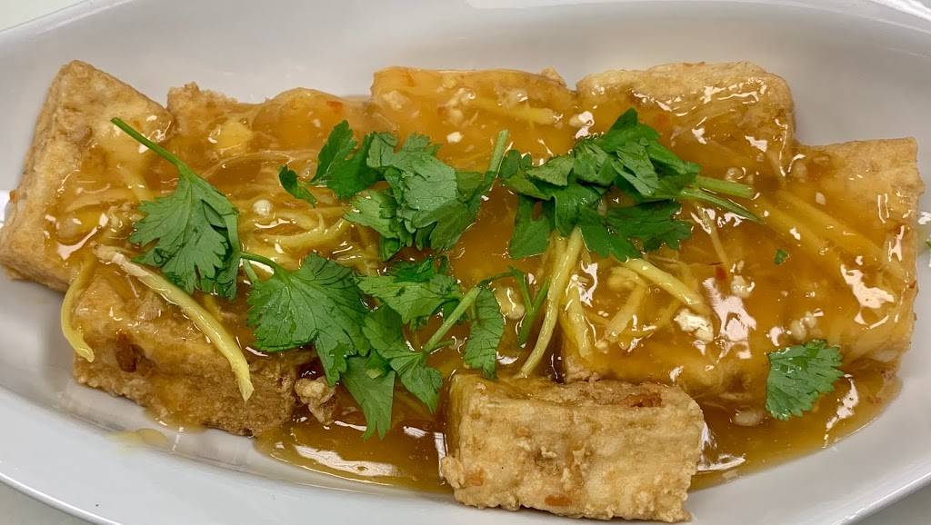 Cafe Khao Neow | restaurant | 1830 E Parks Hwy a131, Wasilla, AK 99654, USA | 9073765426 OR +1 907-376-5426