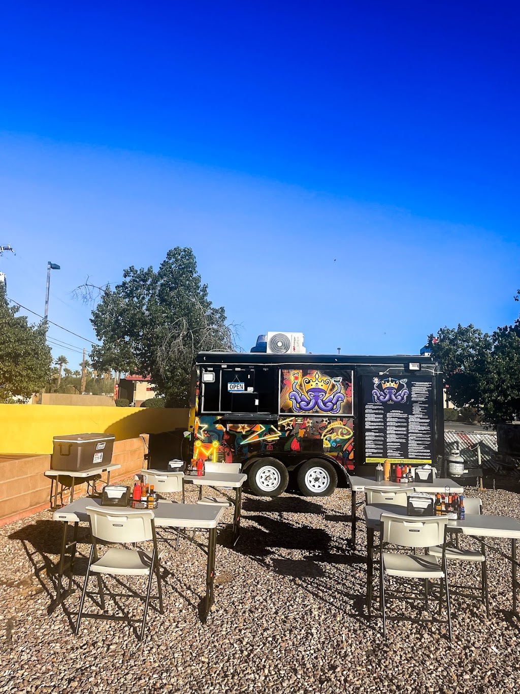 Sushi y Mariscos El Rey | restaurant | 744 N Morrison Ave, Casa Grande, AZ 85122, USA | 5205180103 OR +1 520-518-0103