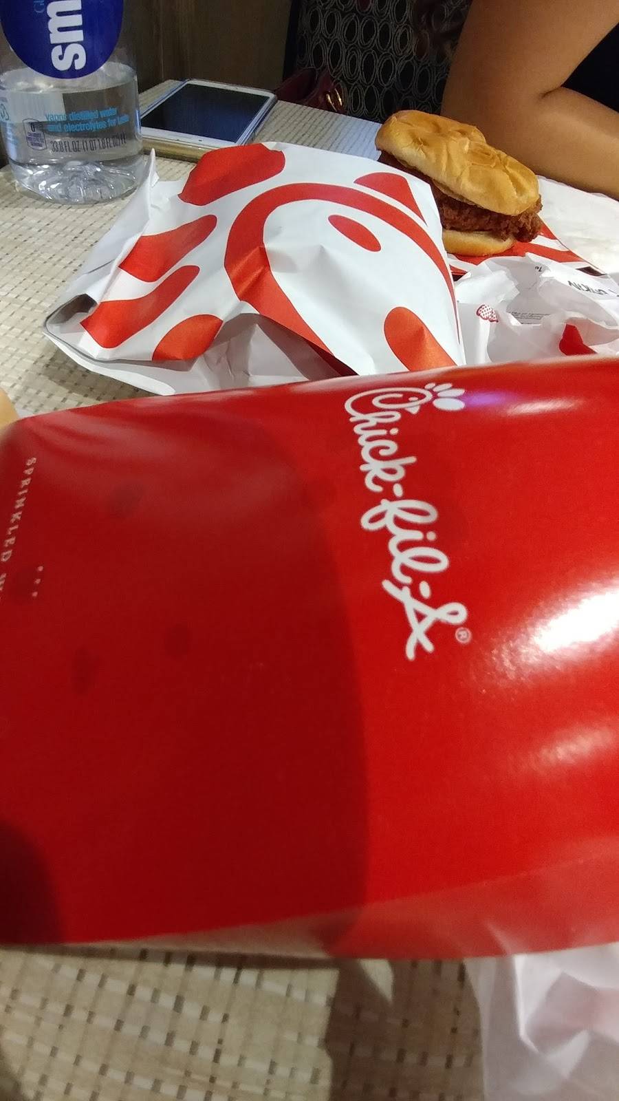 Chick-fil-A | restaurant | Terminal E, International Pkwy, DFW Airport, TX 75261, USA | 9729736430 OR +1 972-973-6430