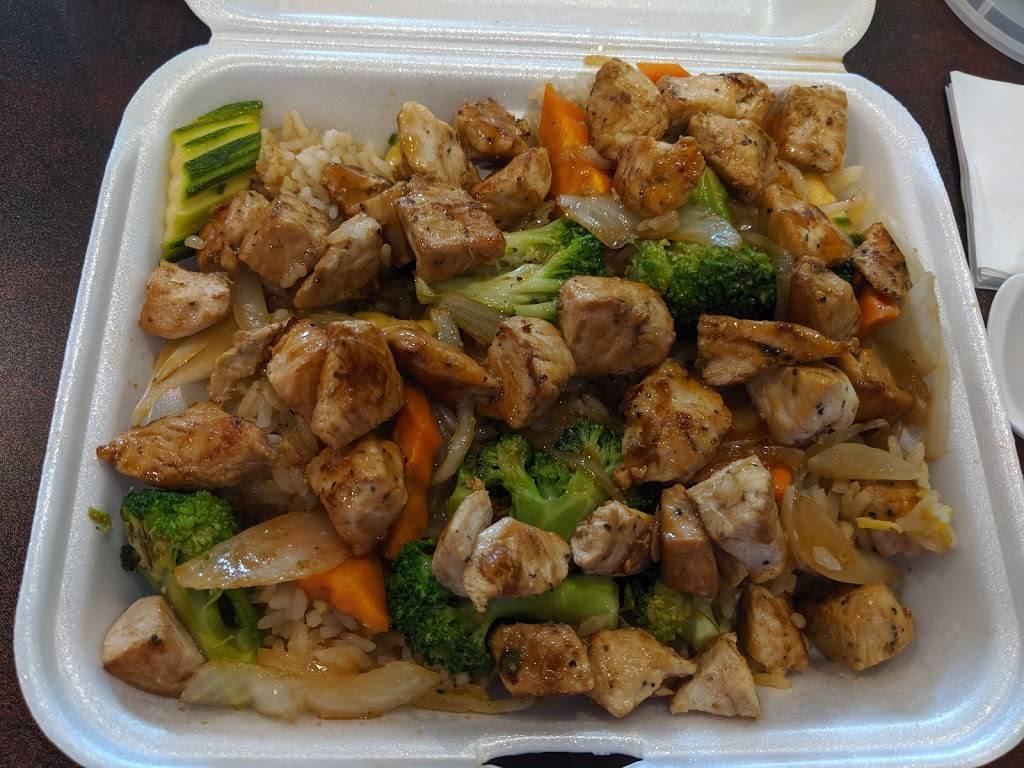 Yamato Sushi & Hibachi Express | restaurant | 927 N Green St, Brownsburg, IN 46112, USA | 3177932702 OR +1 317-793-2702
