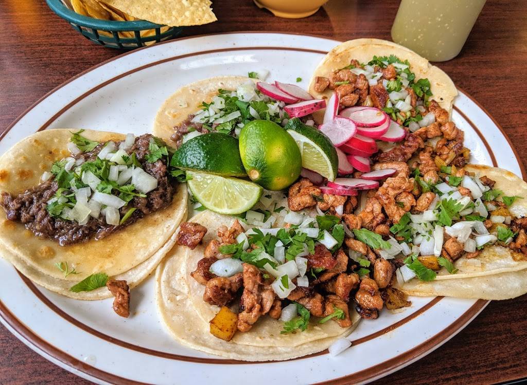 Tacos El Paisa | restaurant | 1920 Federal Blvd, Denver, CO 80204, USA | 7203284414 OR +1 720-328-4414
