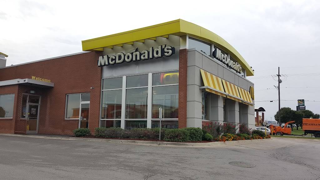 McDonalds | cafe | 2027 S 4th St, Chickasha, OK 73018, USA | 4052221851 OR +1 405-222-1851