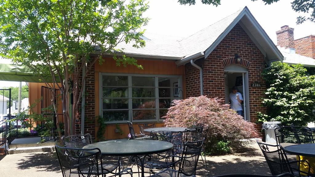 Lyns Gracious Goodness | restaurant | 2306 Whitesburg Dr, Huntsville, AL 35801, USA | 2565332607 OR +1 256-533-2607