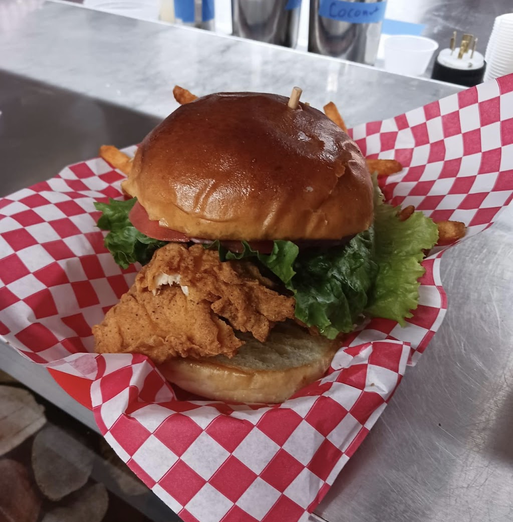 Blue Hole Cafe | restaurant | 414 Parksville Rd, Benton, TN 37307, USA | 4232814959 OR +1 423-281-4959