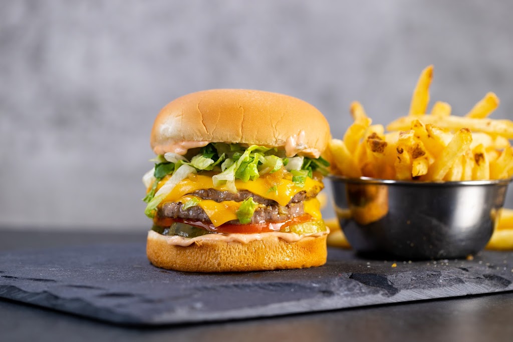 Umami Burger - Airport Blvd. | restaurant | 9801 Airport Blvd B, Los Angeles, CA 90045, USA | 4242770161 OR +1 424-277-0161