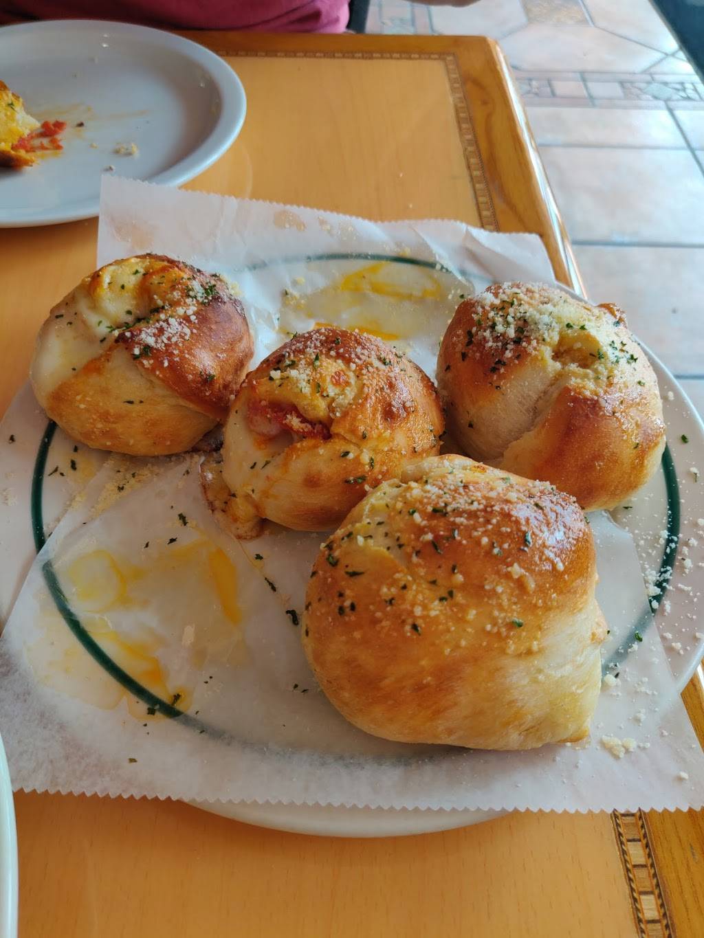 Masters Pizza Pasta & Grill | meal delivery | 1720 Alton Rd, Miami Beach, FL 33139, USA | 3056722763 OR +1 305-672-2763