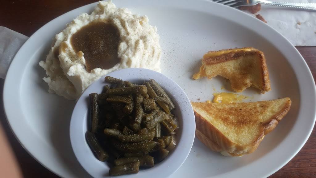 JoGails Country Cookin | restaurant | 5665 Northwestern Turnpike, Gore, VA 22637, USA | 5408771178 OR +1 540-877-1178