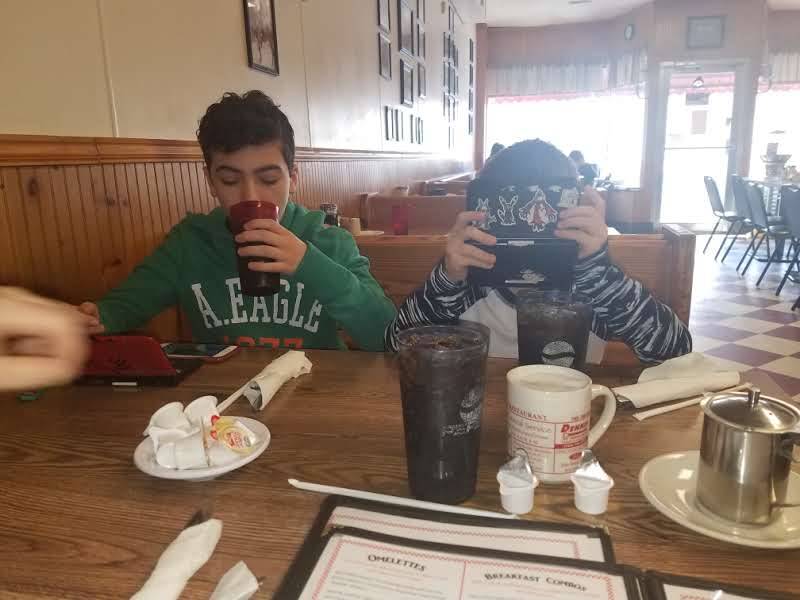 Miltons Family Restaurant | restaurant | 220 W State St, Albany, IN 47320, USA | 7657898487 OR +1 765-789-8487