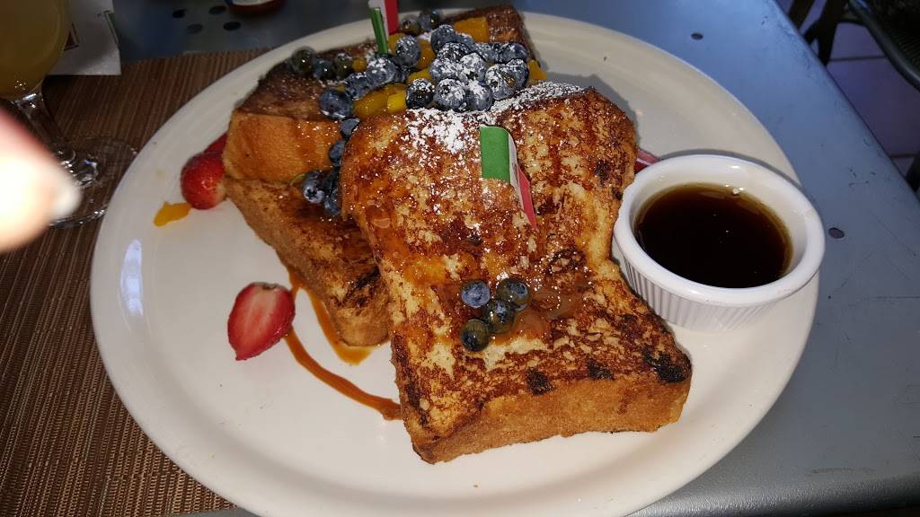 Gabrielas | restaurant | 688 Columbus Ave, New York, NY 10025, USA | 2129619600 OR +1 212-961-9600