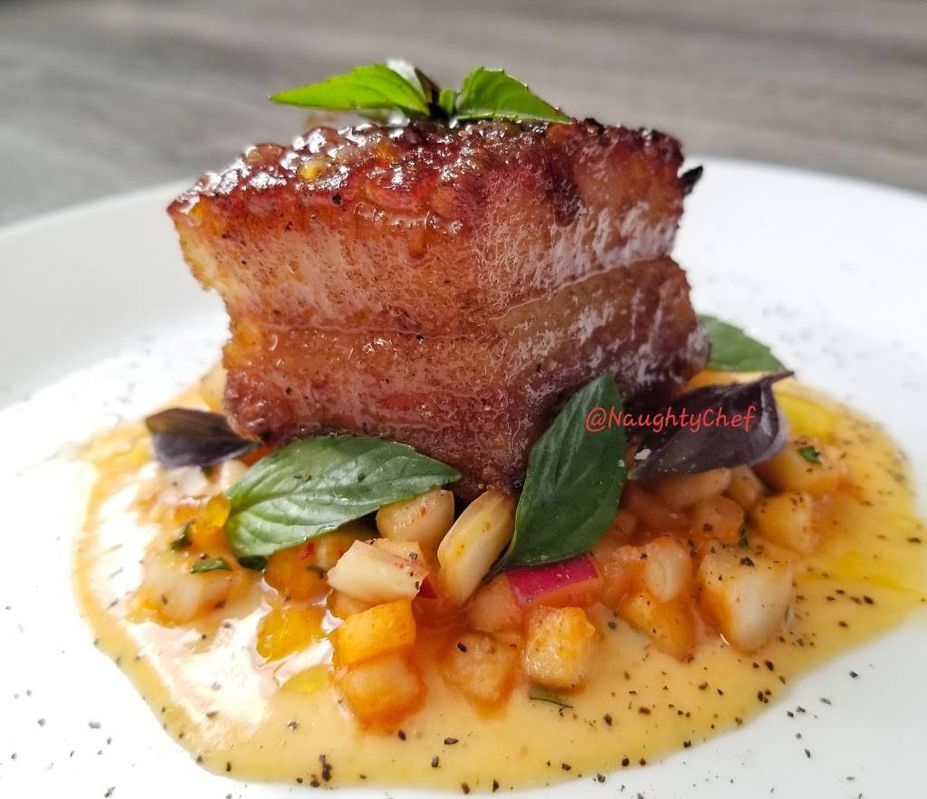 Naked Sushi Entertainment | restaurant | 1020 E Desert Inn Rd, Las Vegas, NV 89109, USA | 7028057654 OR +1 702-805-7654