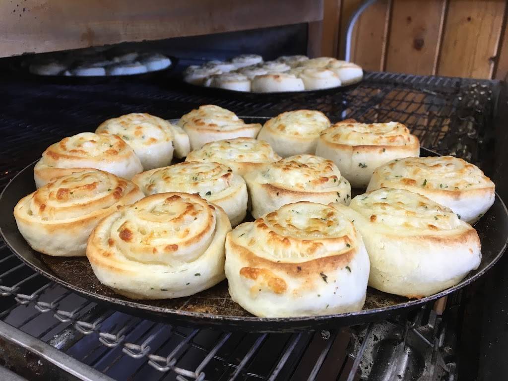 Summit Pizza Co | restaurant | 1873 W Traverse Pkwy f, Lehi, UT 84043, USA | 3853528272 OR +1 385-352-8272