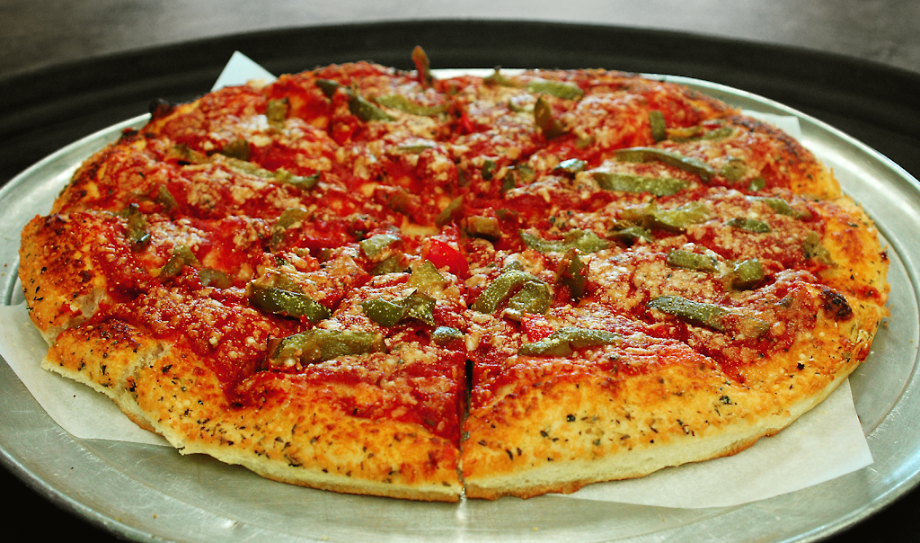 Coccas Pizza | restaurant | 5193 S Canfield-Niles Rd, Canfield, OH 44406, USA | 3307020888 OR +1 330-702-0888